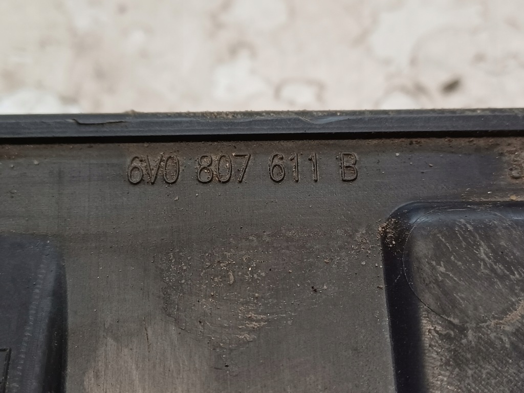 фото №8, Skoda fabia 3 iii 13- спойлер накладка бампера перед 6v0807611b