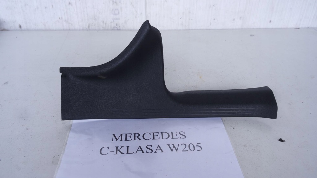 Купить Накладка  защита порога  правый  задний mercedes w205 кабриолет