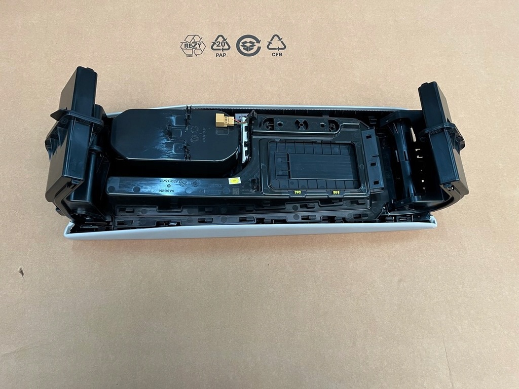 фото №7, Vw id7 id.7 полка шторка бардачок туннель подстаканник 14a863680a ogp 14a863284