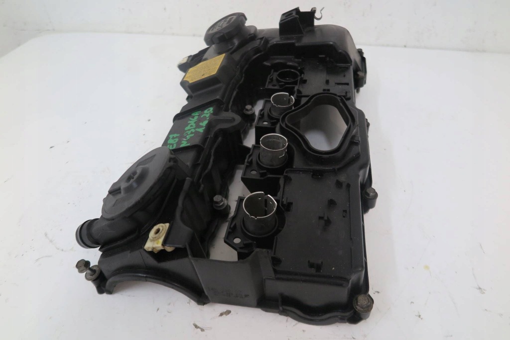 Крышка клапанов bmw 1 e81 e87 7553628 в Украине