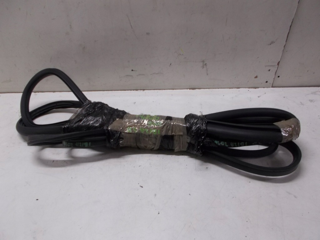 фото №1, Seat ibiza iv lift 3d уплотнители дверь комплект