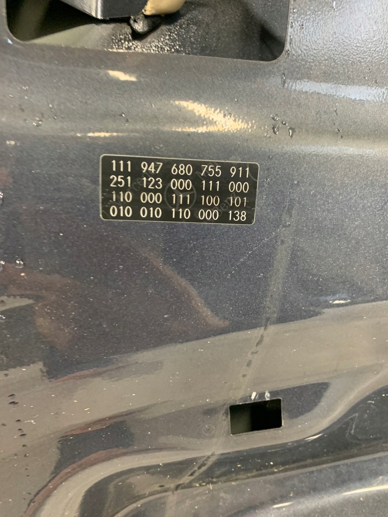 фото №10, Mercedes r-klasa lift w251 капот