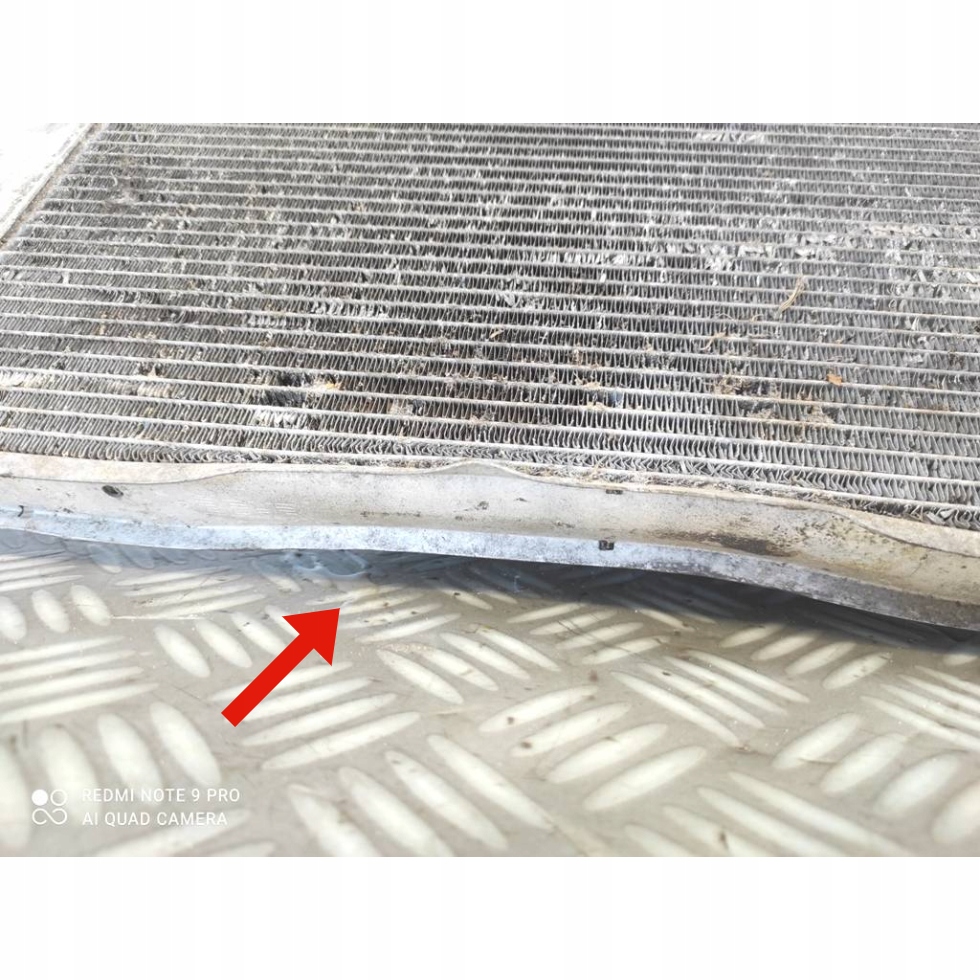 Радіатор води системи охолодження bmw seria 5 e60 2.5i бензин автоматична коробка передач Зі Шроту