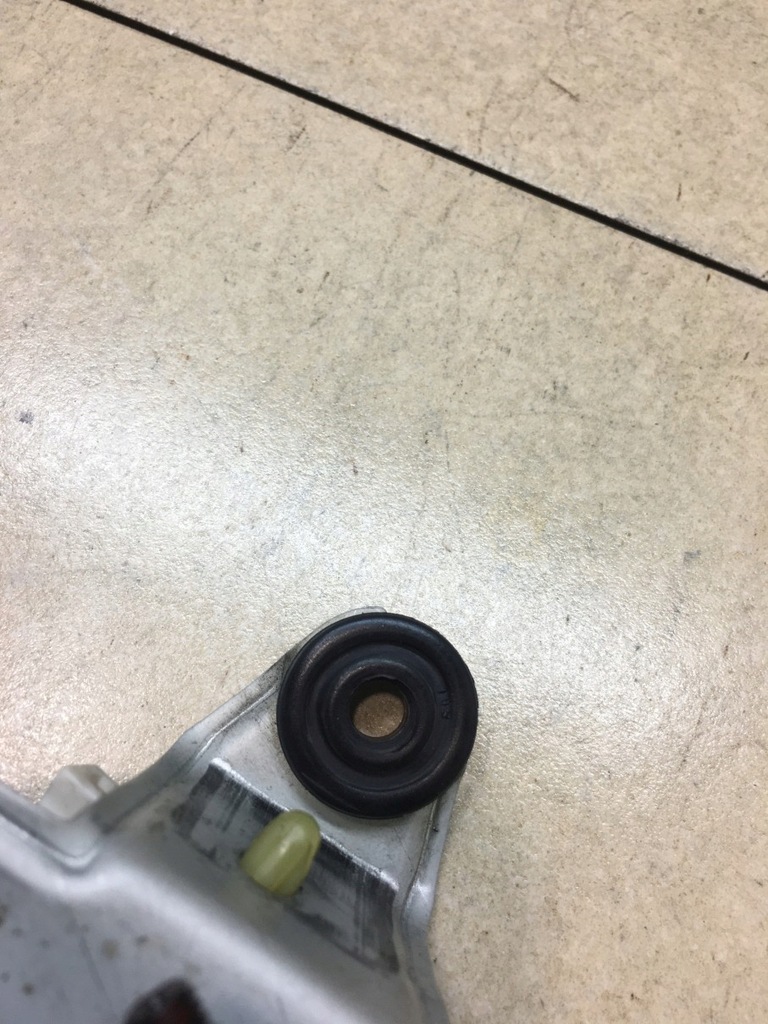 фото №5, Моторчик двірники задня carens ii 03511-1400