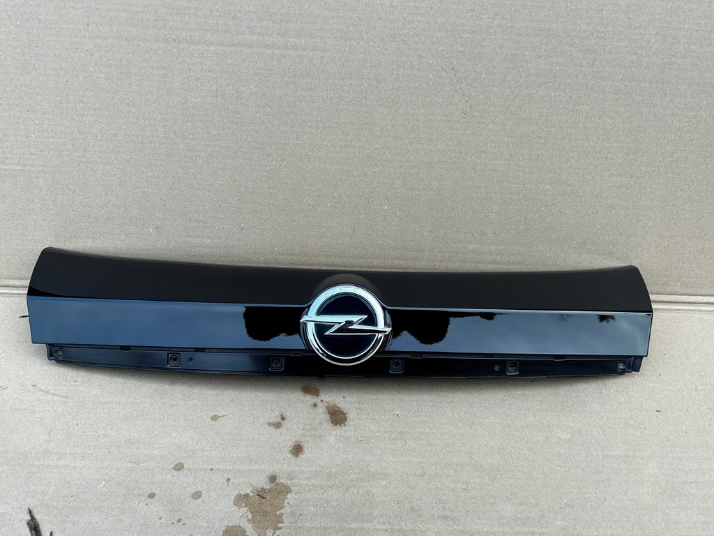 фото №1, Opel mokka накладка кришки багажника задня задня
