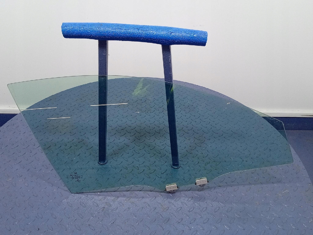 Купить Honda accord x америка стекло дверь перед правый  20