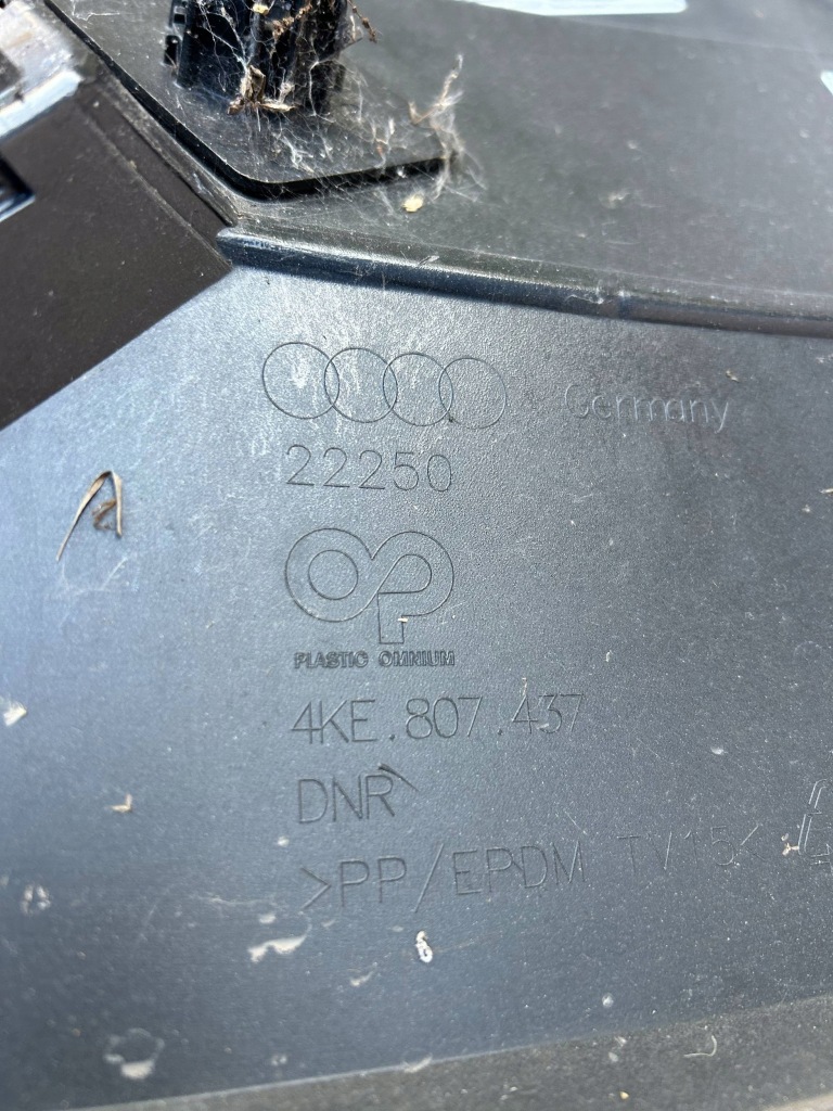 фото №7, Audi e-tron бампер передній перед 4ke807437