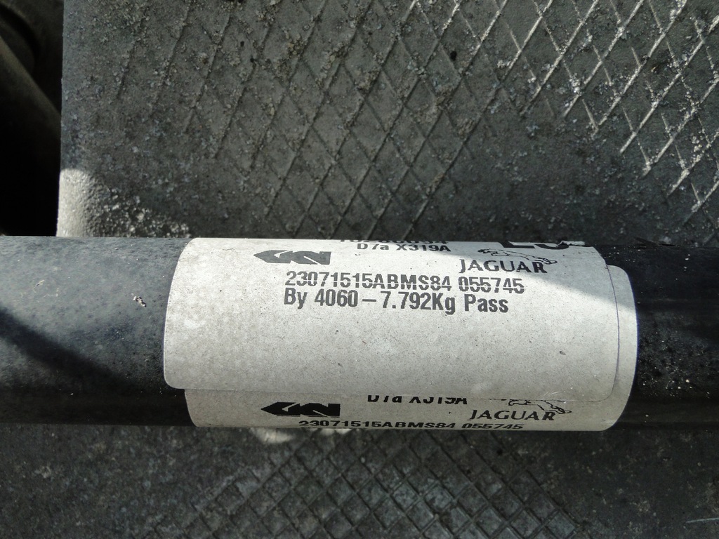 фото №6, Jaguar xe 2.0d поворотний кулак задня права комплектна