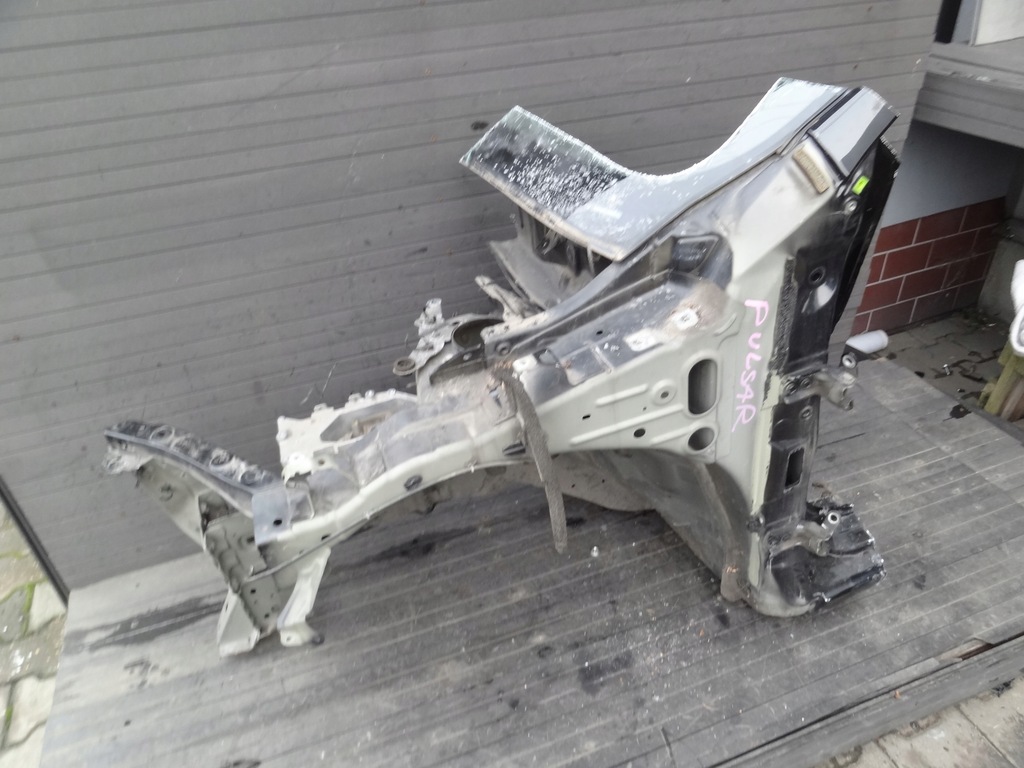 фото №1, Nissan pulsar 2014 лонжерон передняя левая оригинал