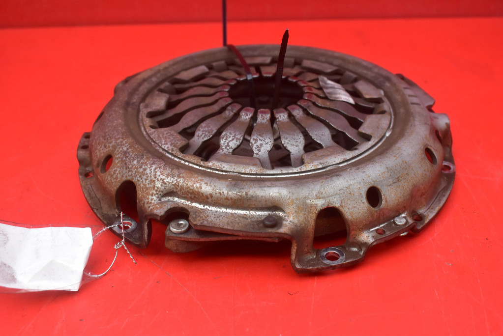 фото №8, Сцепление диск прижим 8200187171 dacia duster 1 i 1.6 16v 105 km 13-17