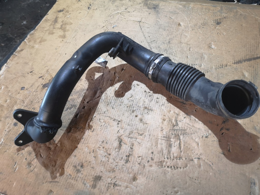 фото №1, Труба воздуха master iii iv 2.3 dci 165763705r