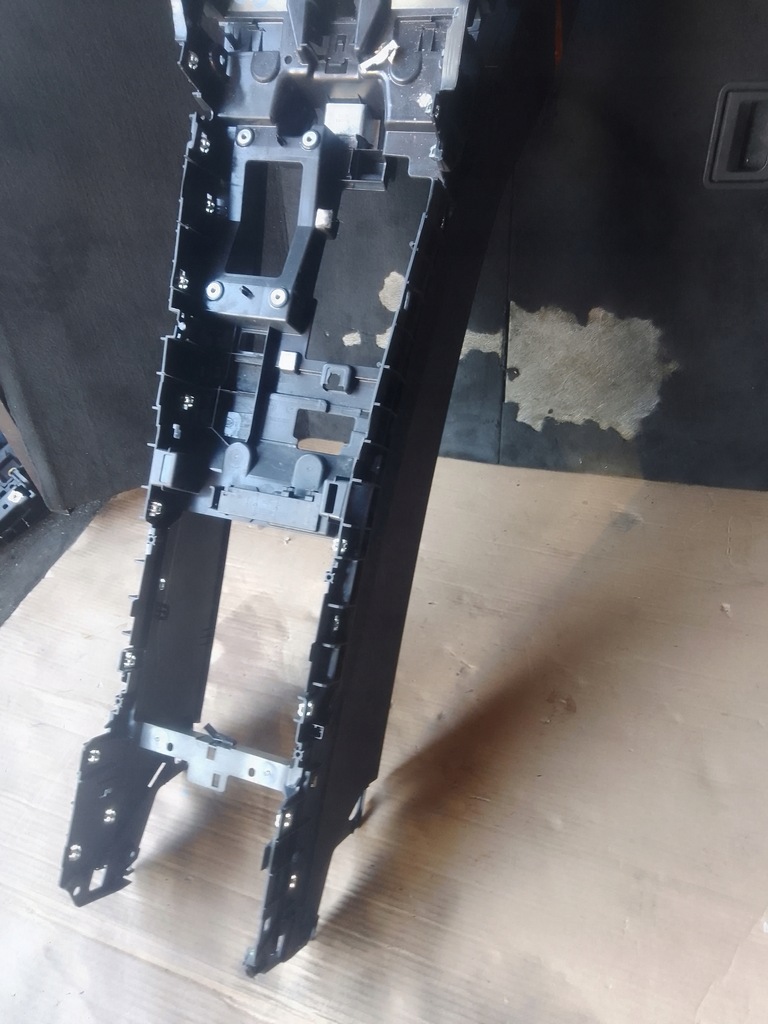 фото №6, Туннель средний audi a6 c8 4k1863241a