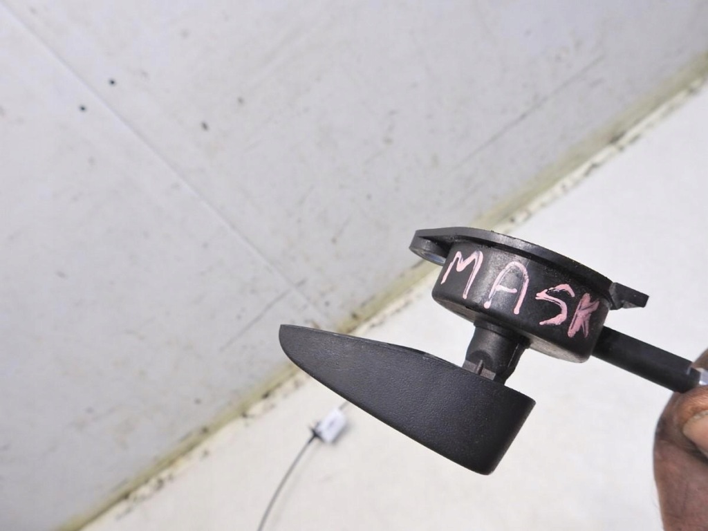 фото №3, Ручка трос открывания капот renault latitude