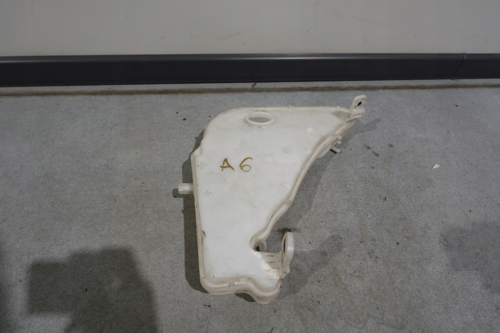 фото №1, Audi a6 c7 a7 бак омивача