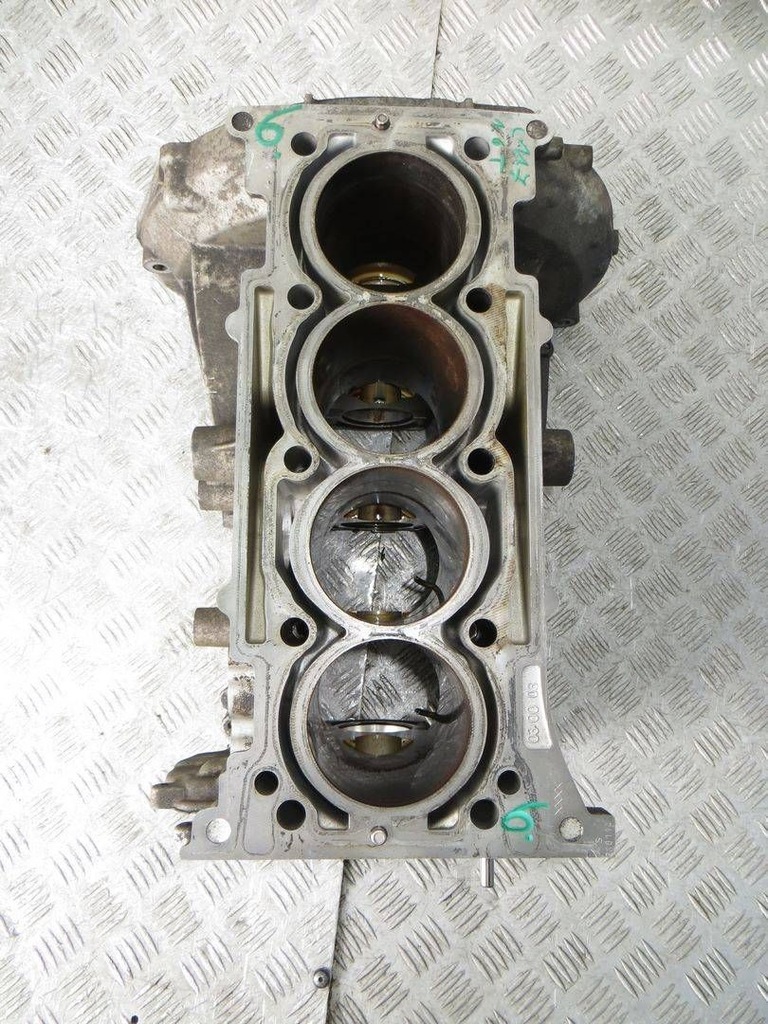 фото №11, Mercedes cla c117 1.6 блок двигатель 270910 m270.910