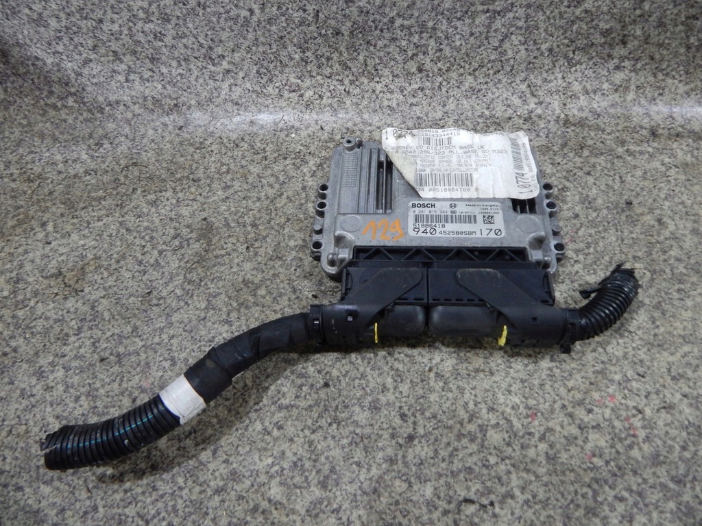 фото №1, Alfa romeo giulietta 0281015984 бортовой компьютер двигателя