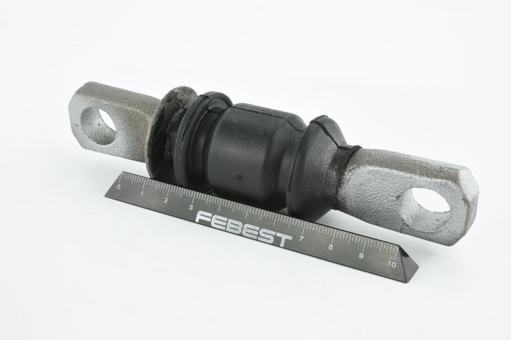 фото №16, Втулка передняя рычага верхнего перед lexus es300 96-08, rx300 00-03