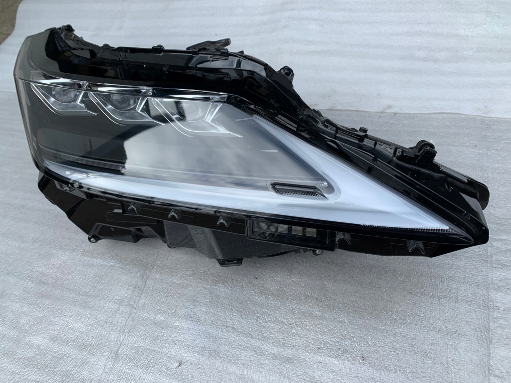 Фара правий lexus rx full led 2020r- Ціна