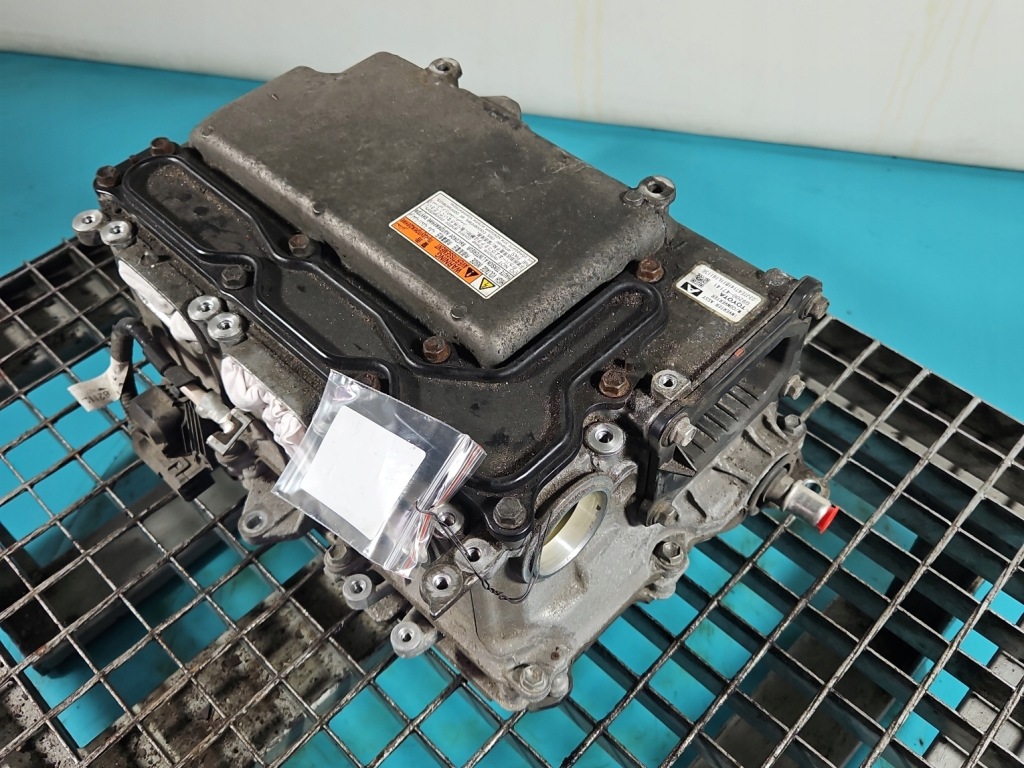 фото №1, Преобразователь тока toyota prius iii auris i напряжения инвертор g9200-47141