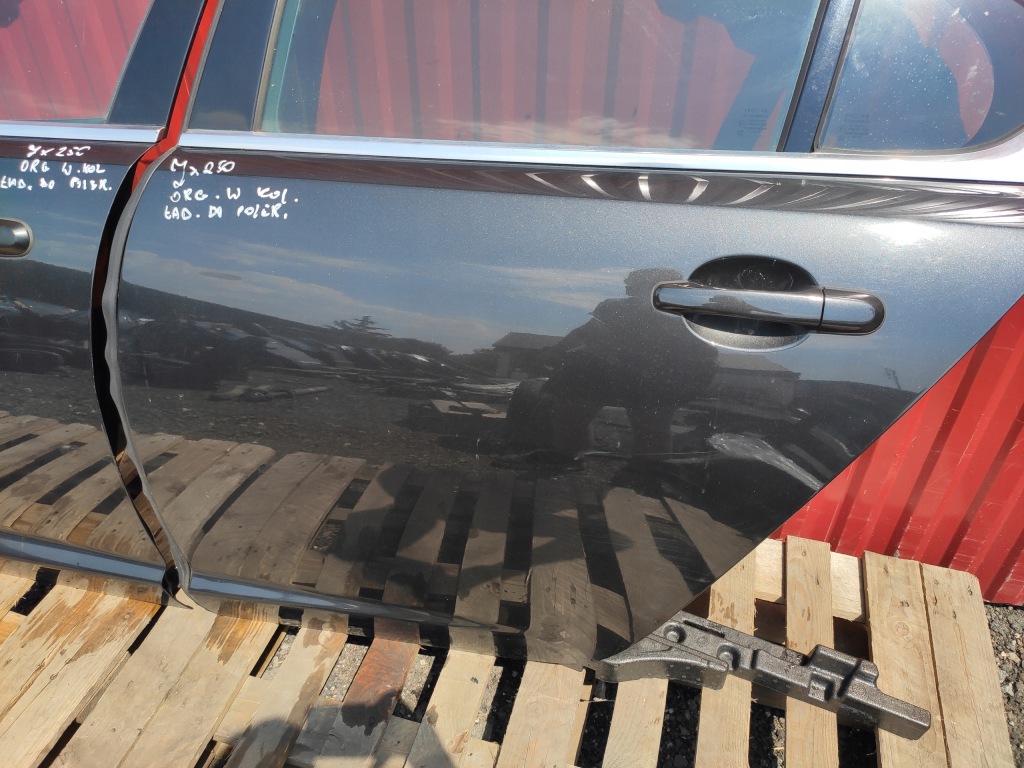 фото №9, Jaguar xf x250 дверь левый задняя левая задние оригинал ładne w цвет