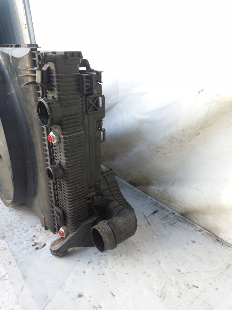 Mercedes w212 рестайлинг  e klasa радиатор вентилятор воды кондиционер интеркулер Цена