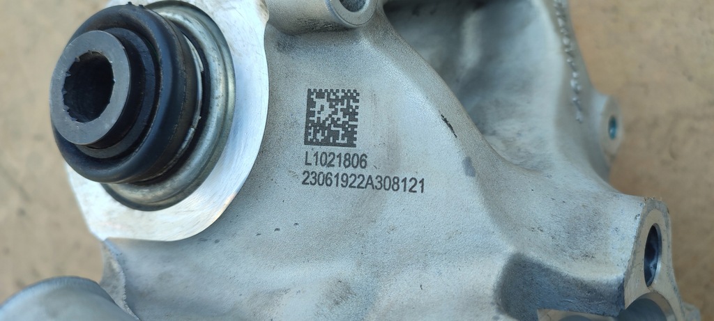 фото №9, Bmw i4 g26 поворотний кулак задня задня ліва 6893273