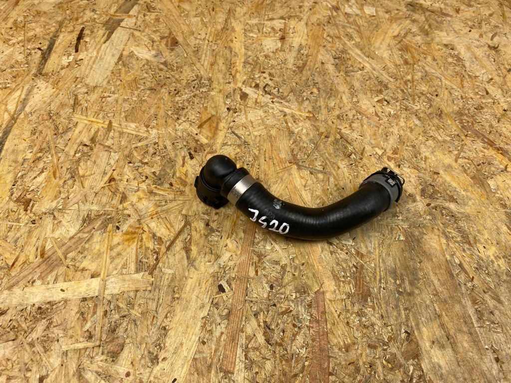 фото №1, Пабтрубок  труба шланг воды mercedes w177 w247 w118 a2475010800