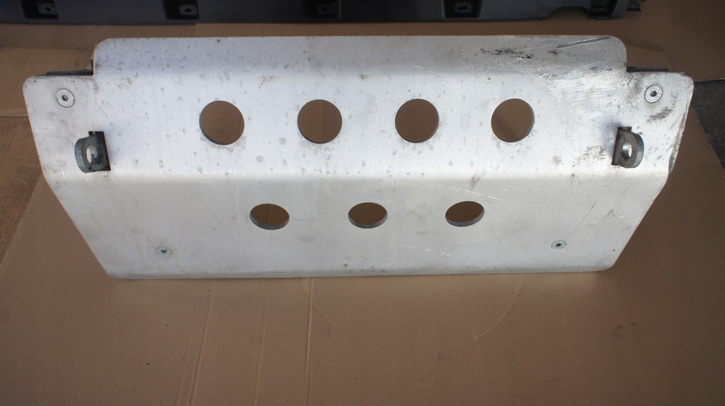 фото №14, Land rover defender 110 стекло кузовная левая