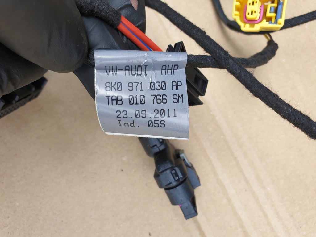 фото №9, Жгут электропроводка с дверь правый перед audi a4 b8