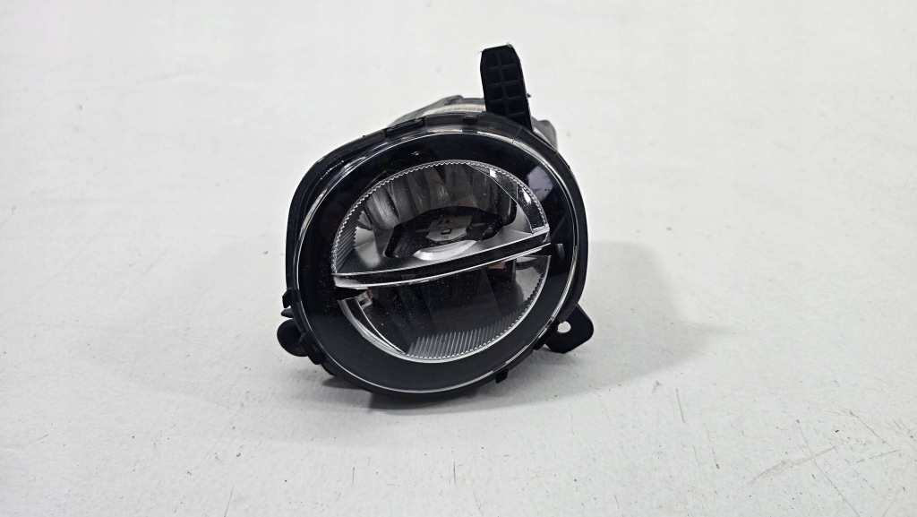 Купить Bmw 1 f20 f21 противотуманная фара drl правая  7560400001