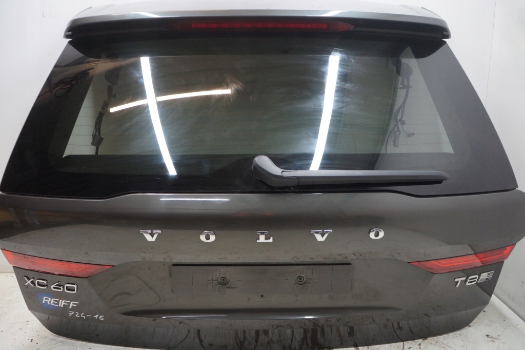 Купить Крышка багажника багажника задний задняя фары набор volvo xc60 2 724-16 17r