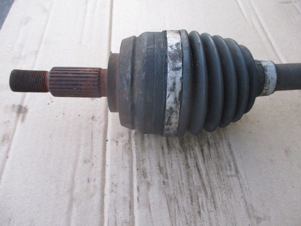 фото №5, Приводной вал левая 8200725510 megane iii scenic iii 1.9dci