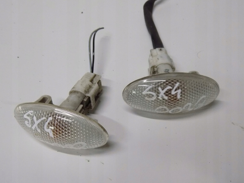 фото №9, Suzuki sx-4 sx4 поворотник поворотник w крыло