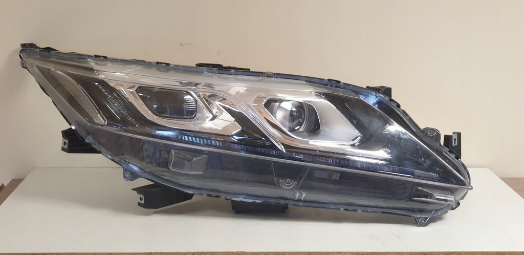 фото №1, Mitsubishi eclipse cross лампа правая full led