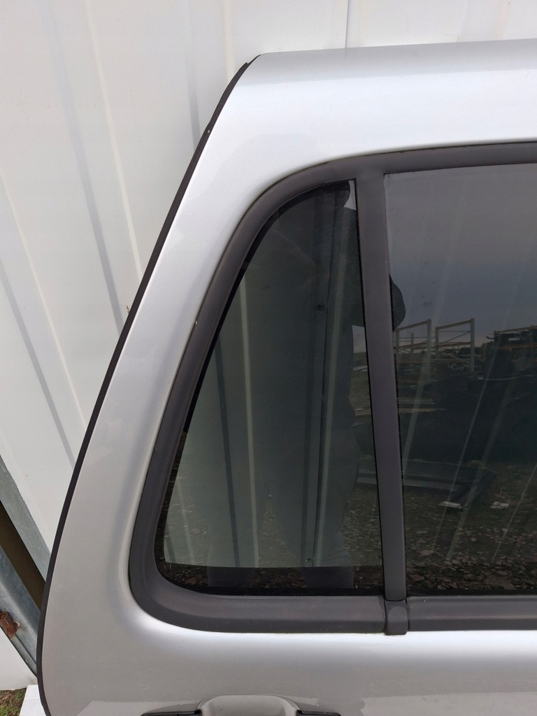 фото №14, Mercedes ml w163 дверь правый задняя 744