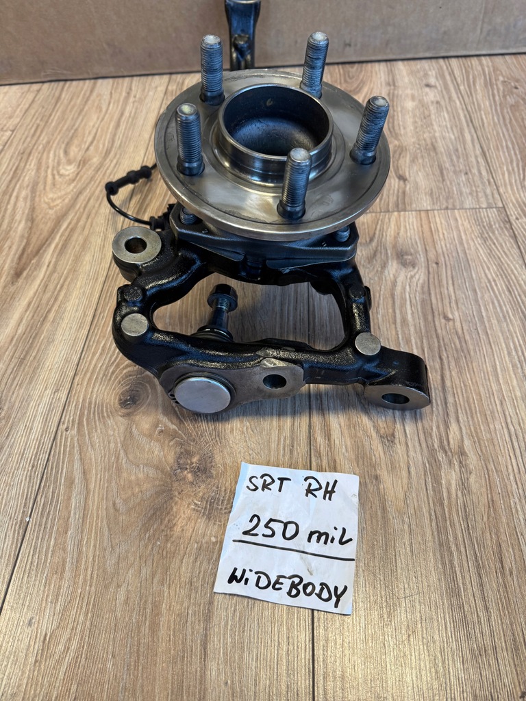 фото №10, Dodge challenger charger widebody передня права поворотний кулак 2021+ nowa