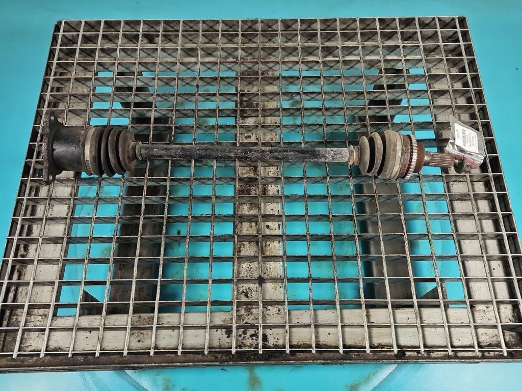 фото №1, Приводной вал задняя левая suzuki swift mk6 1.3 16v механическая коробка передач 4x4