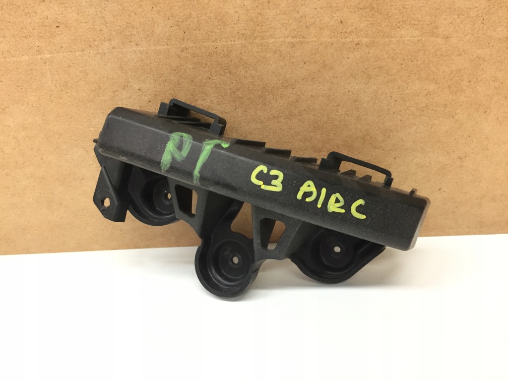 фото №1, C3 aircross направляющая кронштейн бампера правый задняя