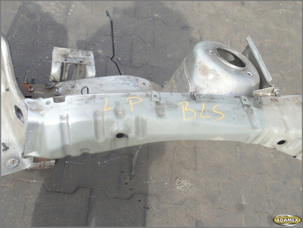 фото №6, Cadillac bls 2008r - четверть левый перед