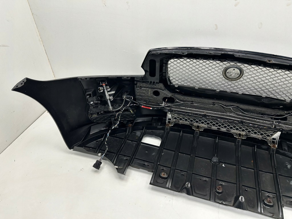 фото №8, Jaguar xj luxury x351 бампер перед kompletny цвет pec ebony black
