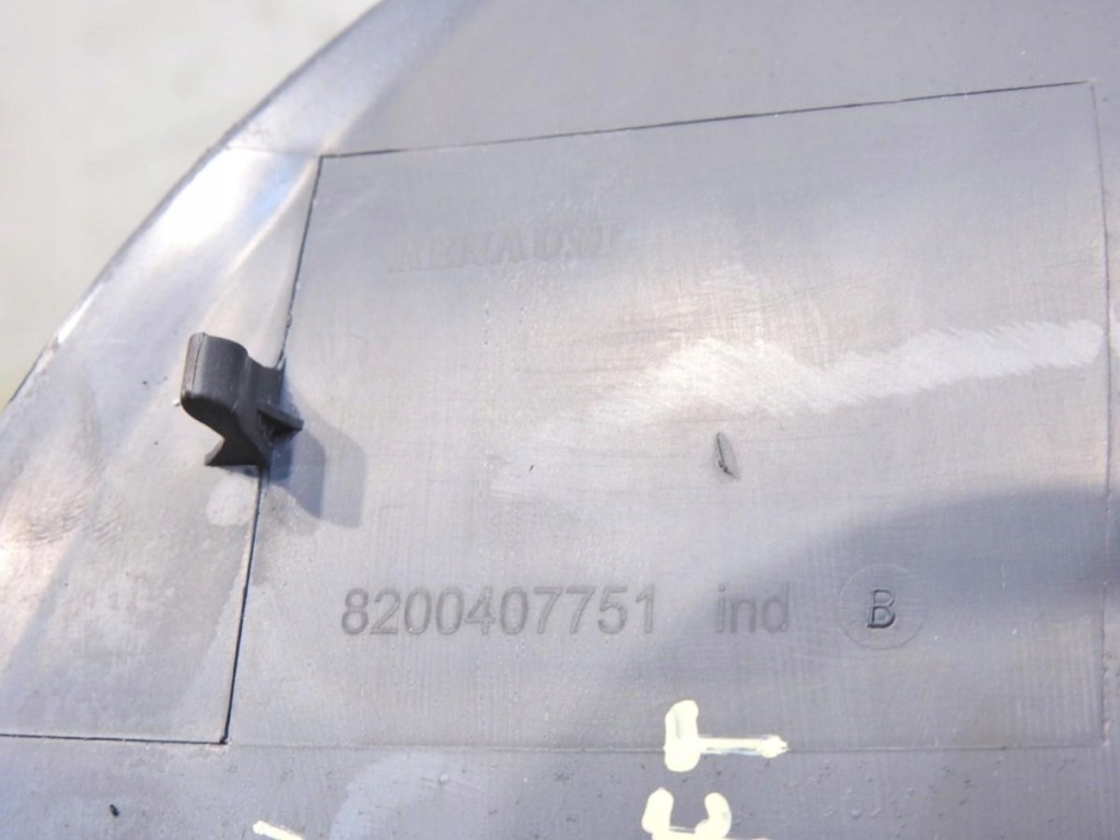 фото №3, Рамка захист спідометра renault clio iii lift 8200407751