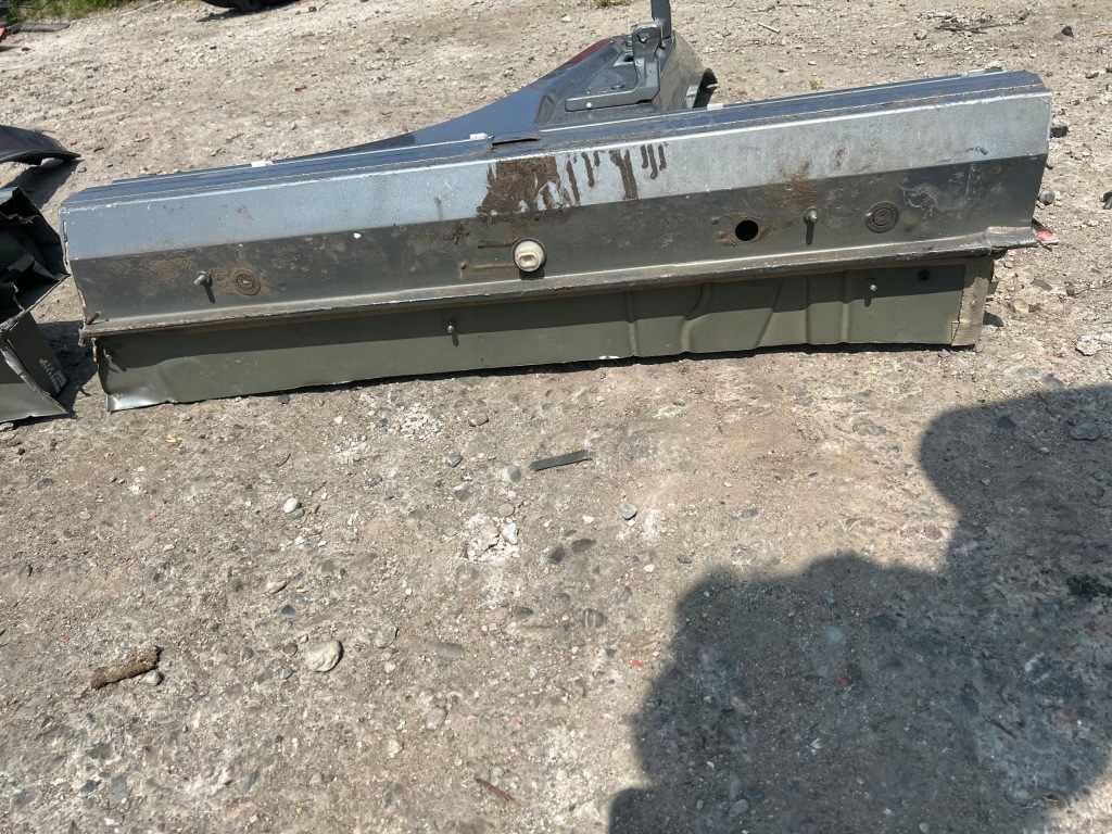 фото №7, Mercedes w205 205 c klasa блок двигателя средний левый порог