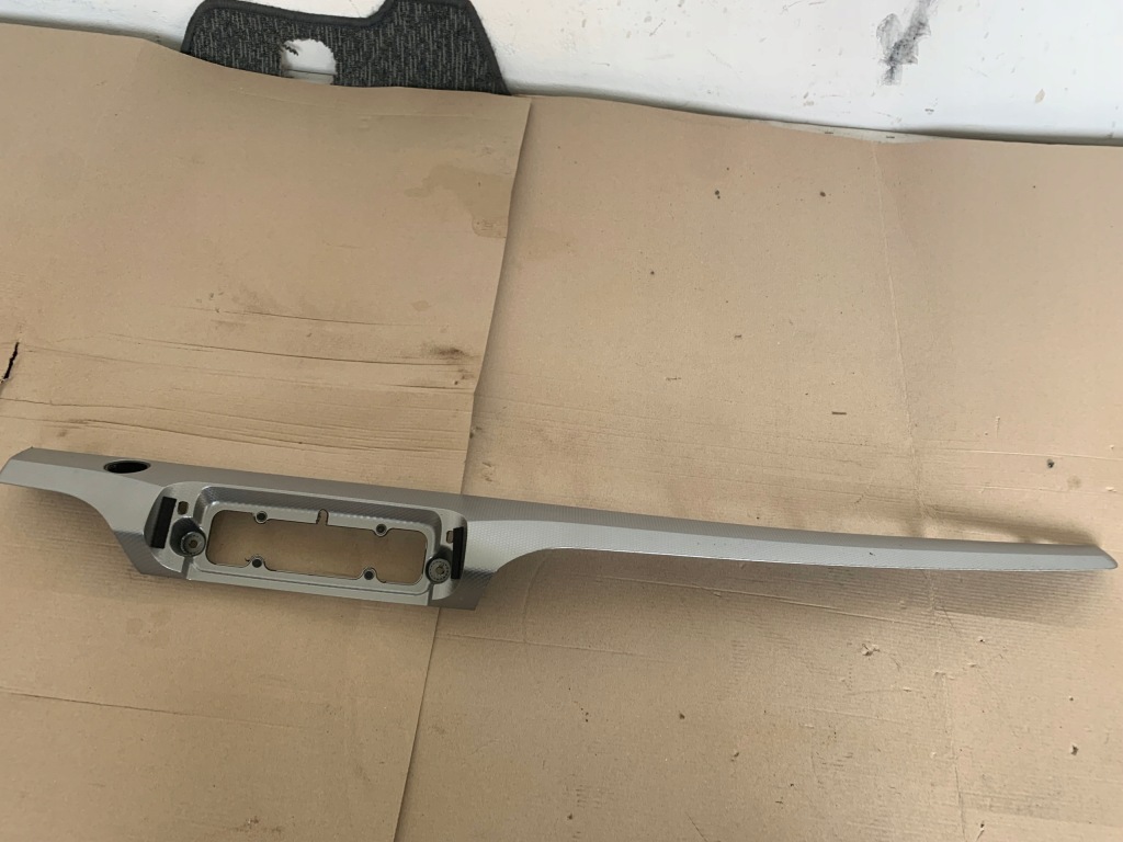 фото №4, Ford mustang mach-e rwd 21r молдинг захист панелі консолі панель приладів оригінал