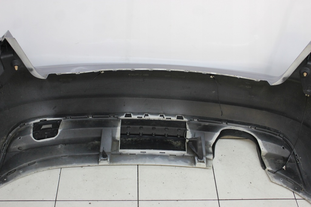 Audi a3 ii 8p 5d s-line бампер задня задній ly7h - код лакофарбового покриття Недорого