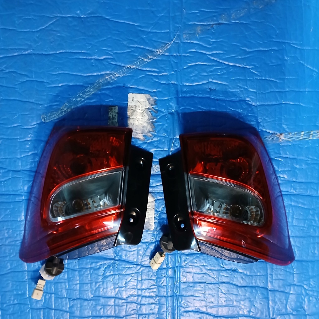 фото №1, Suzuki sx4 s-cross левая i правая сторона