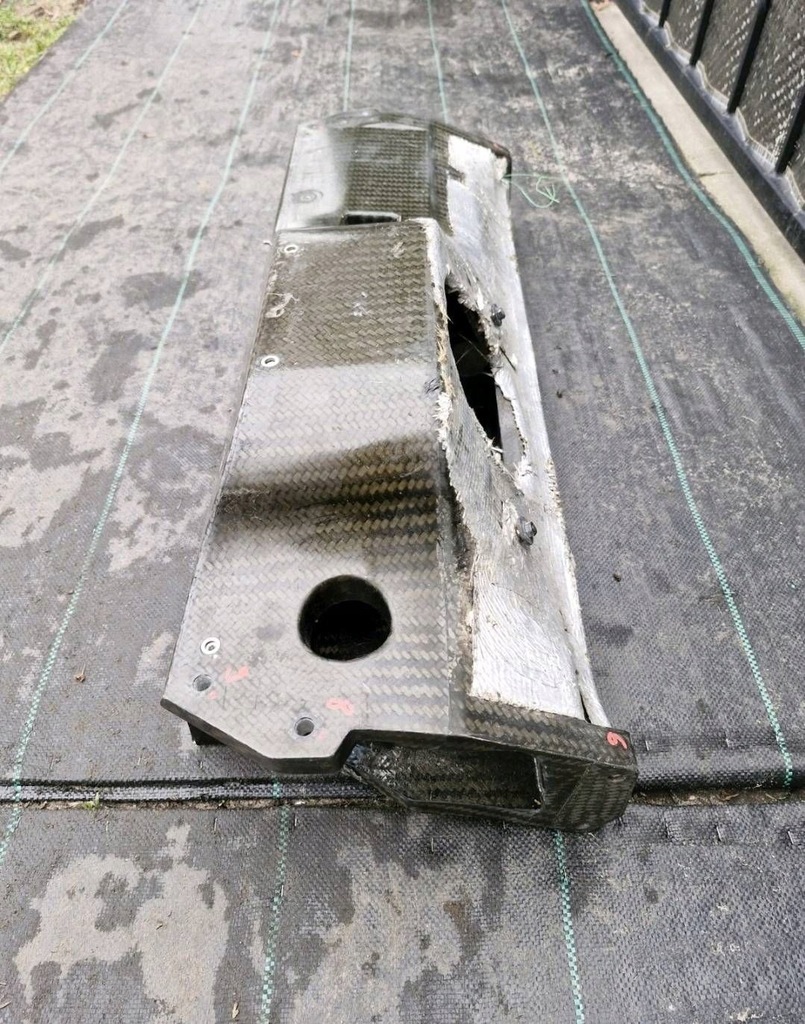 фото №14, Підрамник передні bugatti chiron 90001376