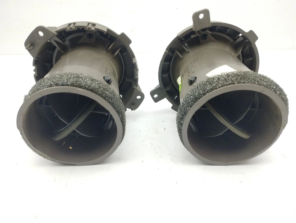 фото №6, Chrysler pt cruiser 2002 комплект боковая решётка обдув панели приборной панели