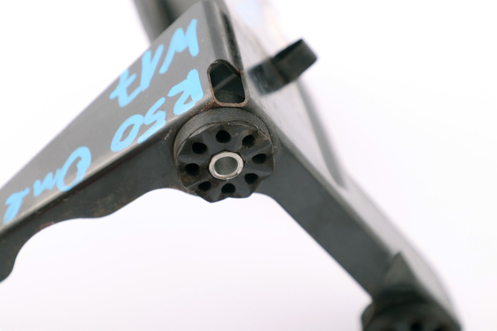 фото №10, Mini cooper one r50 r52 r53 кронштейн nośnika оливи