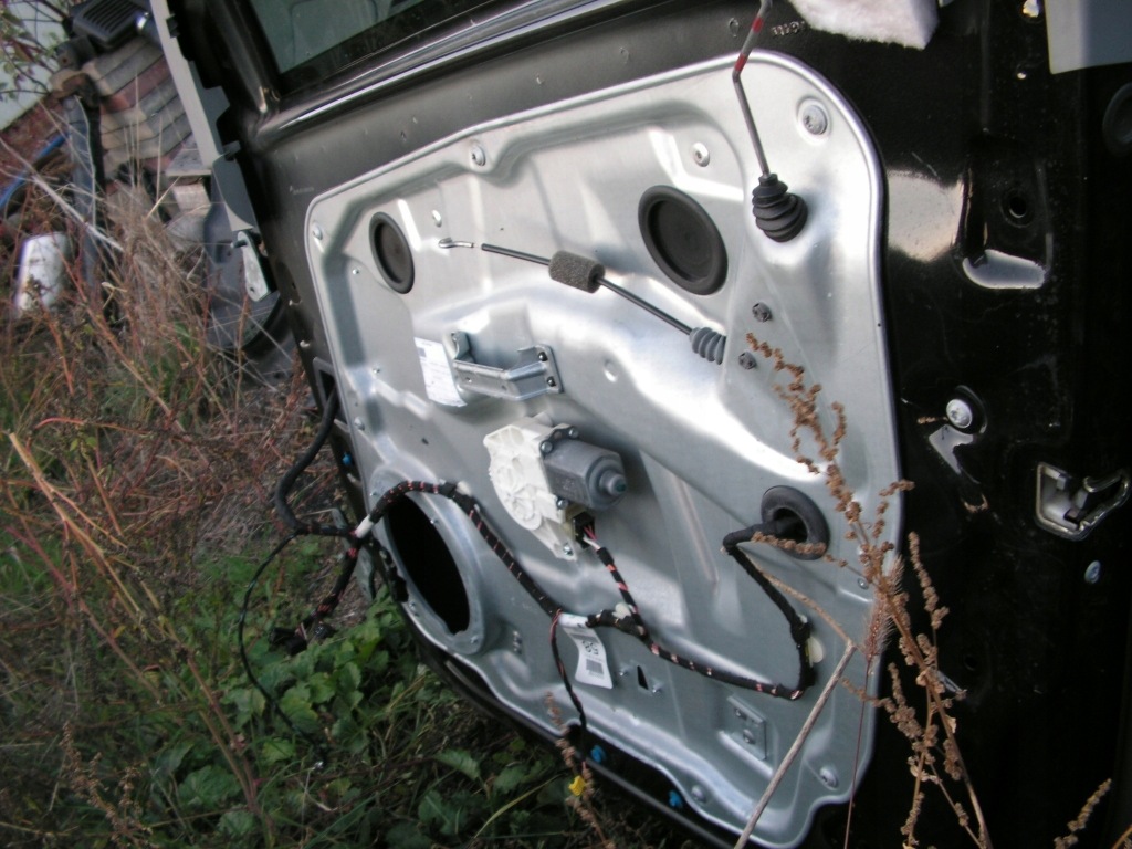 фото №1, Mercedes w251 r-klasa підйомник скло перед правий