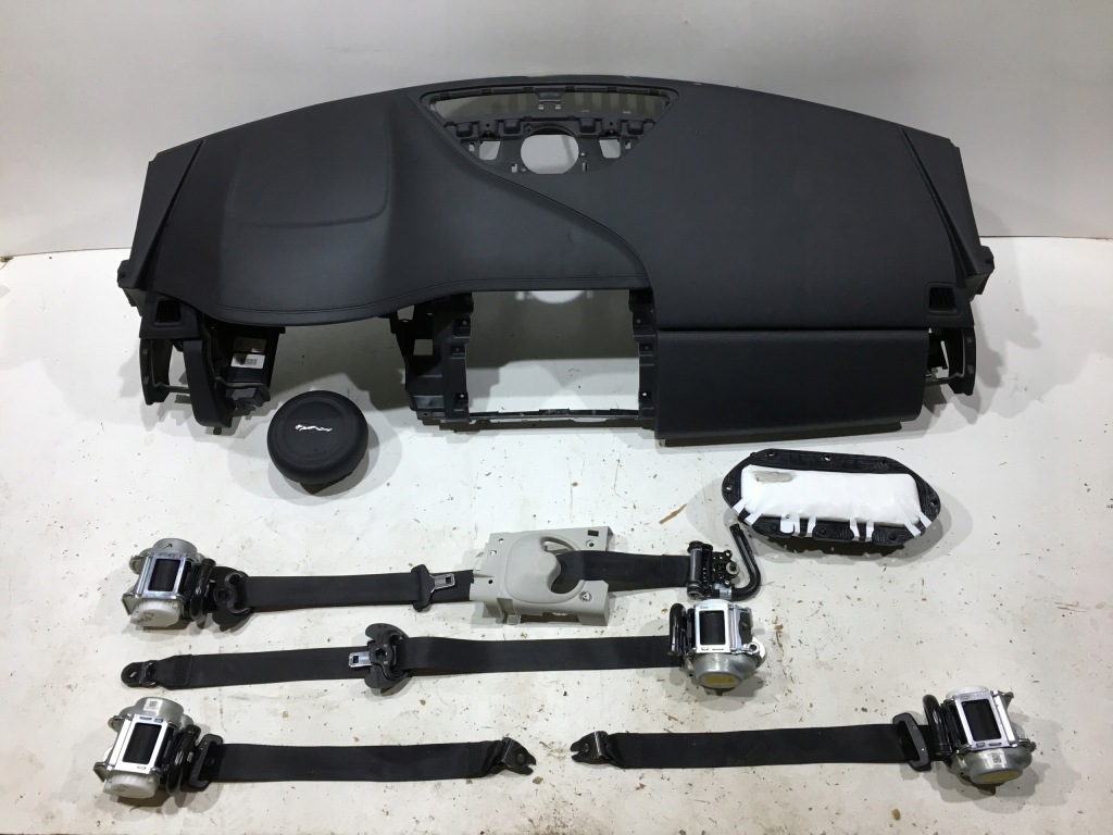 Купить Jaguar e-pace подушка безопасности приборная панель панель  подушки безопасности ремни